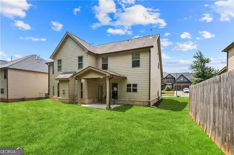 Exterior - 7946 White Oak Loop, Stonecrest, GA 30038 photo 6 of 8