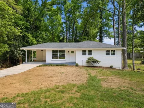 275 Dink Ln SE, Marietta, GA 30060