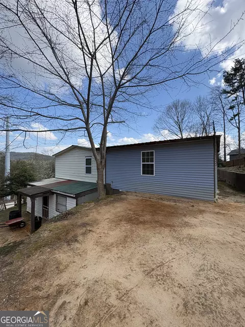 38 Karate Ln, Tiger, GA 30576