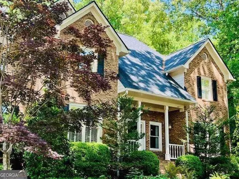 2785 Saddlebrook Way NW, Marietta, GA 30064