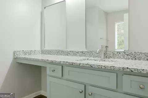 Bath - 175 Pine Ridge Rd, Covington, GA 30016 photo 4 of 8
