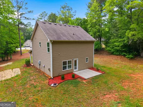 Exterior - 175 Pine Ridge Rd, Covington, GA 30016 photo 4 of 6
