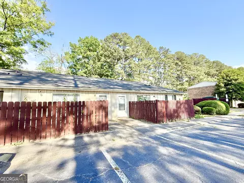 4701 Flat Shoals Rd, Union City, GA 30291