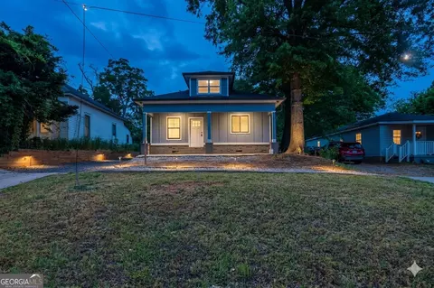 607 E Solomon St, Griffin, GA 30223