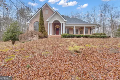 155 Rising Star Rd, Fayetteville, GA 30215