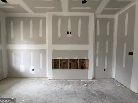 Living - 600 A O Neal St, Thomson, GA 30824 photo 3 of 3