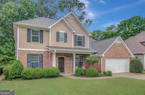 38 Greenview Dr, Newnan, GA 30265