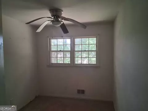Bedroom - 2840 Somerton Dr, Morrow, GA 30260 photo 3 of 4