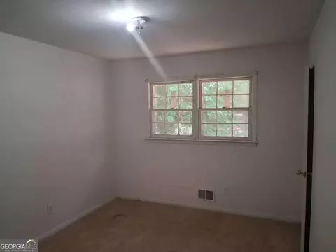Bedroom - 2840 Somerton Dr, Morrow, GA 30260 photo 2 of 4