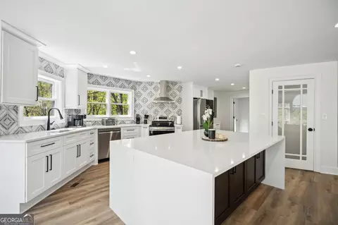 Kitchen - 2020 Tamarack Dr, Jasper, GA 30143 photo 1 of 7