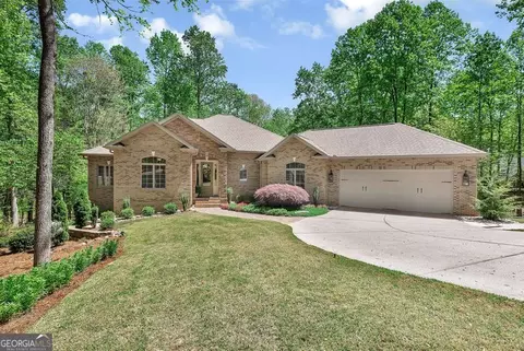 402 Boaters Row, Fair Play, SC 29643