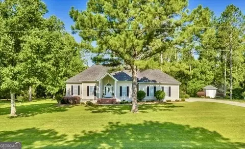 304 Northwood Trl, Dudley, GA 31022