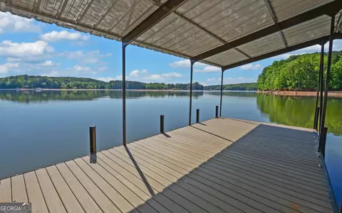 Exterior - 123 Ridgemore Cir, Toccoa, GA 30577 photo 7 of 11