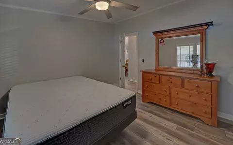 Bedroom - 123 Ridgemore Cir, Toccoa, GA 30577 photo 2 of 4