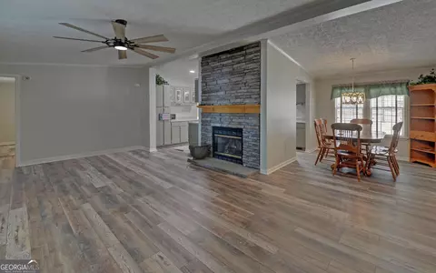 Living - 123 Ridgemore Cir, Toccoa, GA 30577 photo 1 of 1