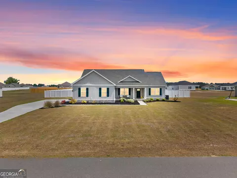 608 Fescue Dr, Statesboro, GA 30458