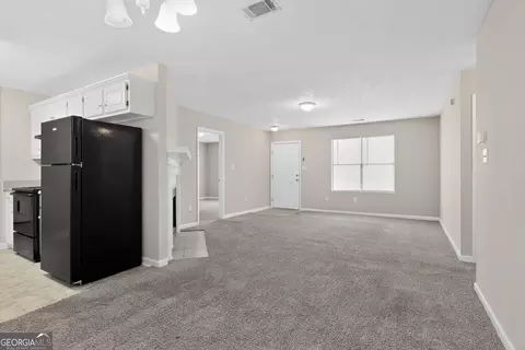Living - 2902 Rasha Dr, Augusta, GA 30906 photo 3 of 8