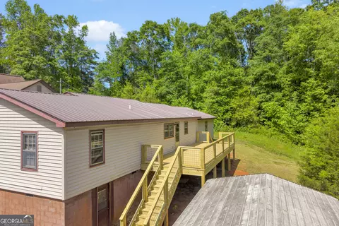 Exterior - 1894 Athens Rd, Carnesville, GA 30521 photo 2 of 8