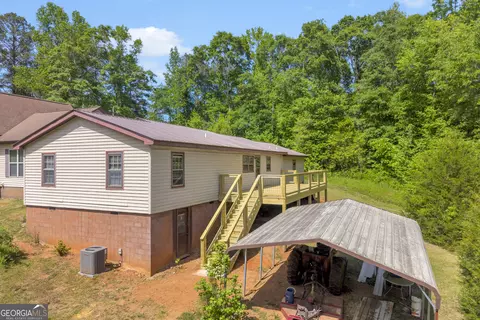 Exterior - 1894 Athens Rd, Carnesville, GA 30521 photo 5 of 8