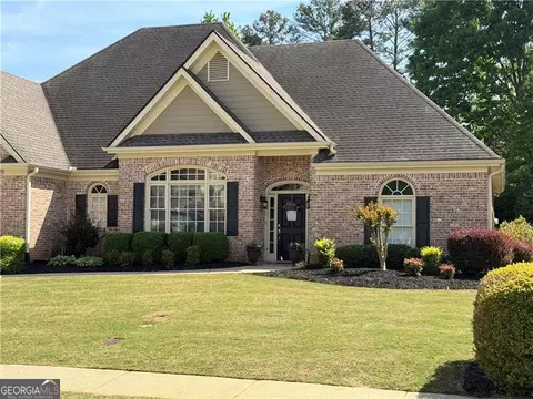 615 River Valley Dr, Dacula, GA 30019