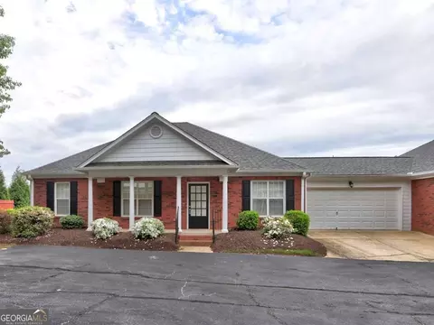 512 Courtyard Way, Woodstock, GA 30189