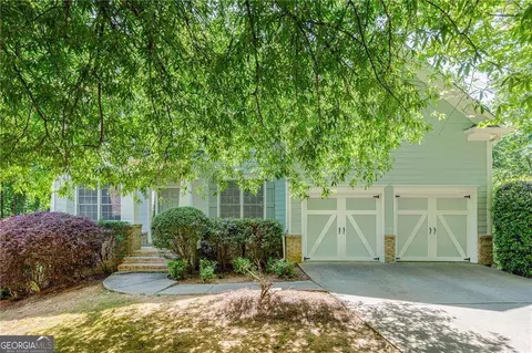 5678 Coopers Glen Ct SW, Mableton, GA 30126