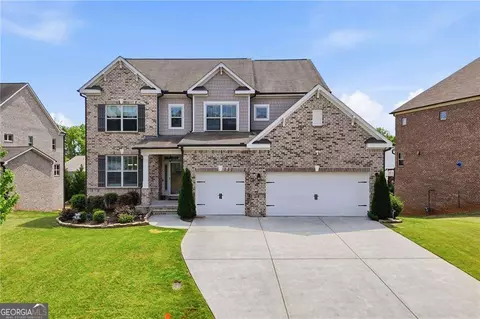 5640 Oliver Ct, Cumming, GA 30040