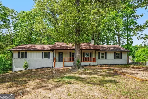 5865 Leah Ln, Powder Springs, GA 30127