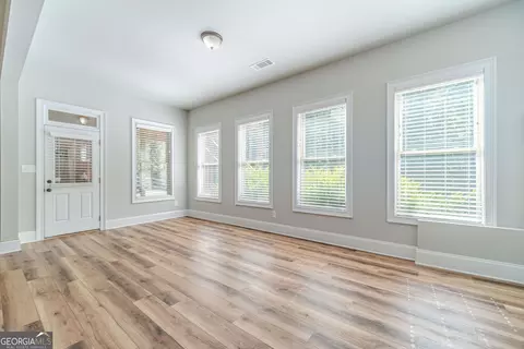 Living - 2124 Stonegate Way, Monroe, GA 30656 photo 10 of 11