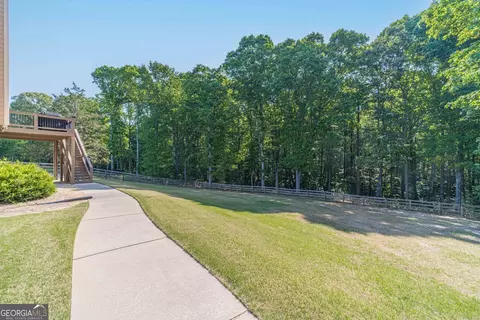 Exterior - 2124 Stonegate Way, Monroe, GA 30656 photo 6 of 10