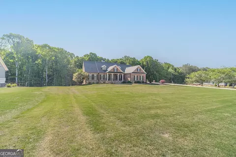 Exterior - 2124 Stonegate Way, Monroe, GA 30656 photo 3 of 10