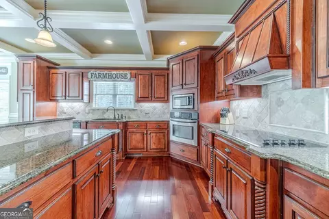 Kitchen - 2124 Stonegate Way, Monroe, GA 30656 photo 3 of 5