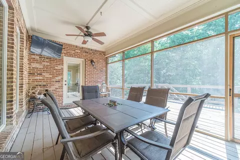 Exterior - 2124 Stonegate Way, Monroe, GA 30656 photo 4 of 10