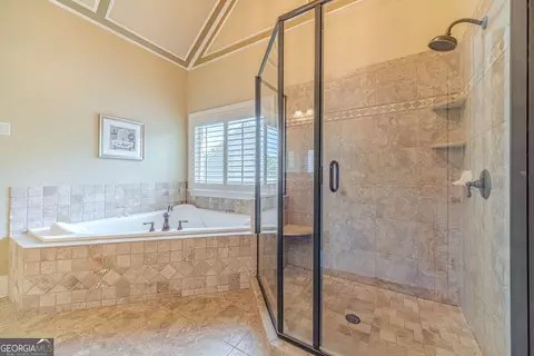 Bath - 2124 Stonegate Way, Monroe, GA 30656 photo 3 of 6