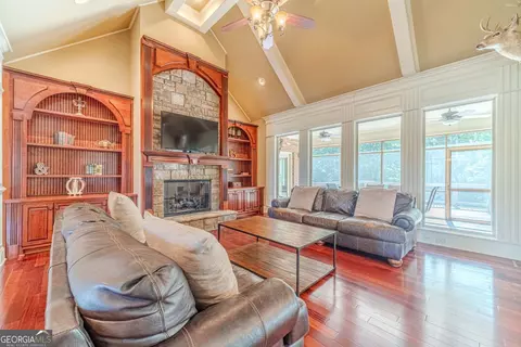 Living - 2124 Stonegate Way, Monroe, GA 30656 photo 1 of 11