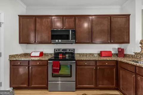 Kitchen - 2 Crestview Cir, Pooler, GA 31322 photo 2 of 3