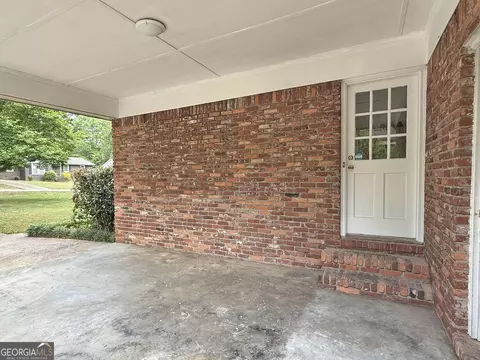Exterior - 347 Laurel Ln, Lagrange, GA 30240 photo 1 of 6