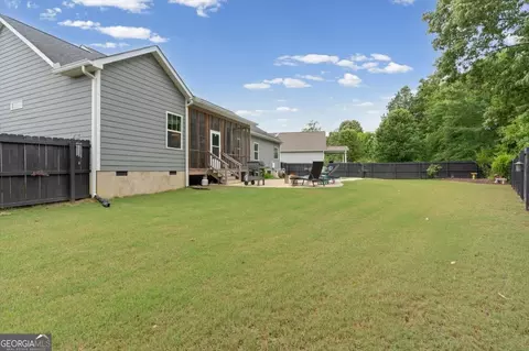 Exterior - 18 Gala Dr NE, Rome, GA 30165 photo 11 of 16