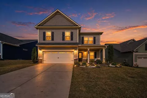 540 Country Ridge Dr, Hoschton, GA 30548