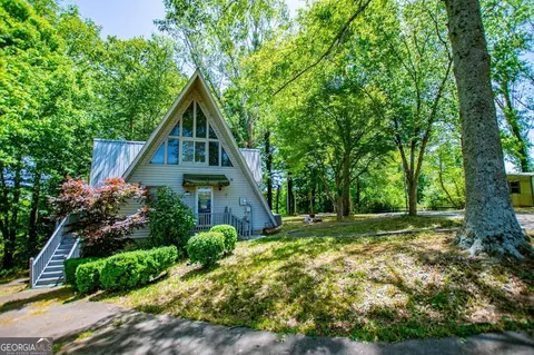 746 Dot Rd, Bowdon, GA 30108