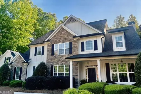 310 Persimmon Dr, Sharpsburg, GA 30277