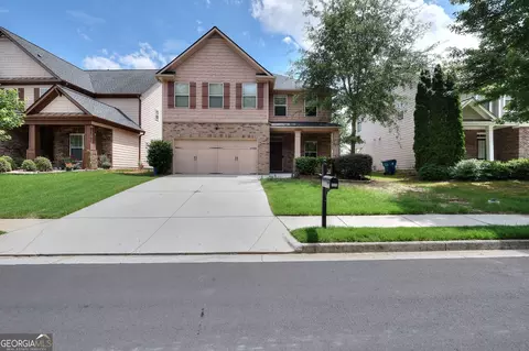 1398 Scenic Pines Dr, Lawrenceville, GA 30044