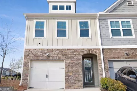 2275 Rolling Trl, Lithonia, GA 30058