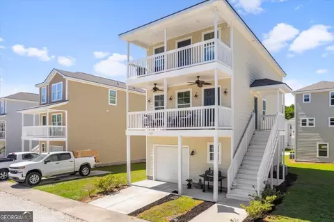102 Cathead Ln, Darien, GA 31305