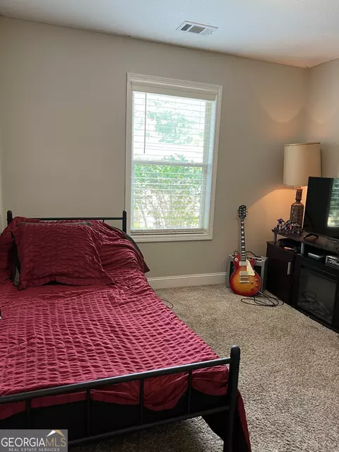 Bedroom - 150 Paul Smith Rd, Hull, GA 30646 photo 1 of 7
