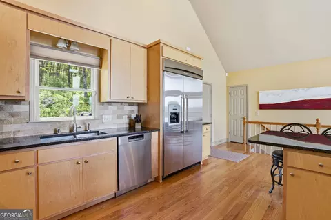 Kitchen - 3326 Monument Rd, Jasper, GA 30143 photo 4 of 5
