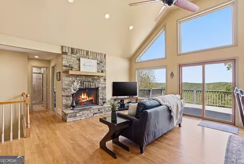 Living - 3326 Monument Rd, Jasper, GA 30143 photo 1 of 2