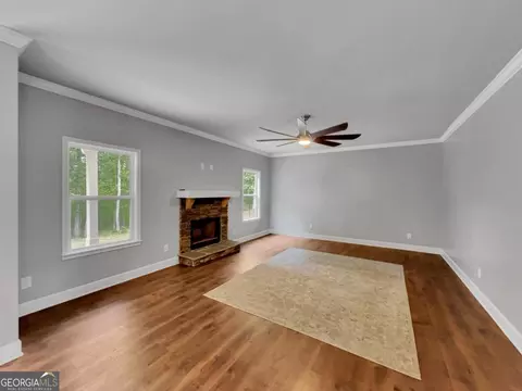 Living - 1672 Carriage Ct, Monroe, GA 30656 photo 1 of 3
