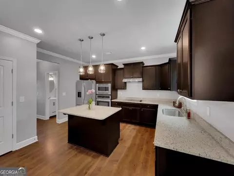 Kitchen - 1672 Carriage Ct, Monroe, GA 30656 photo 2 of 5