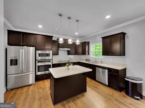 Kitchen - 1672 Carriage Ct, Monroe, GA 30656 photo 3 of 5